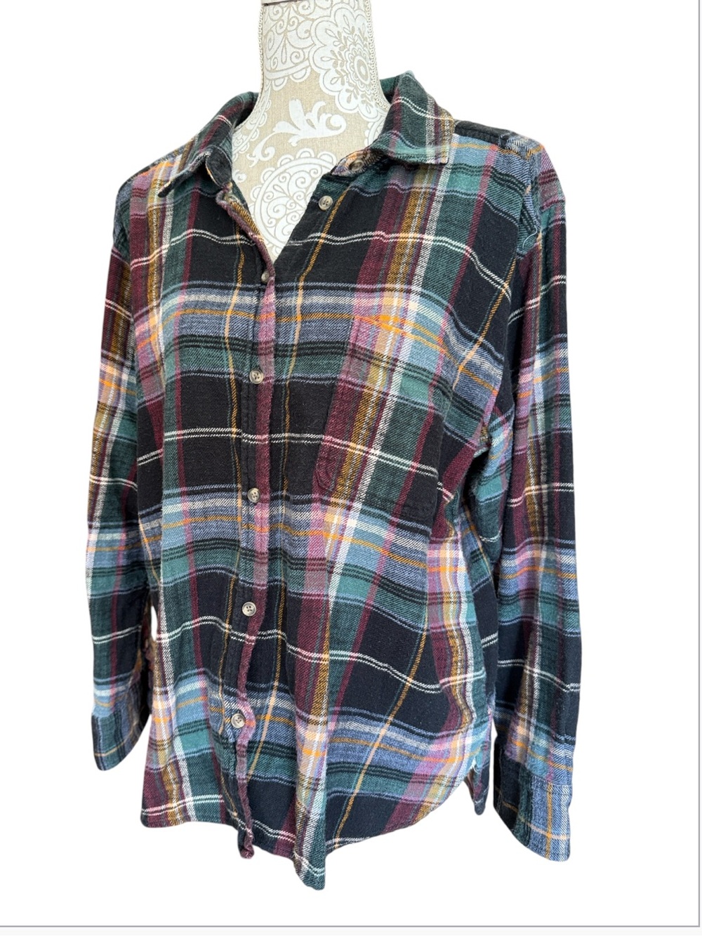 💥3/$12 sale💥 AEO flannel button up